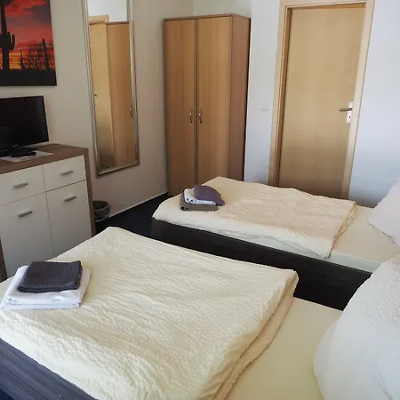 Messe Motel *